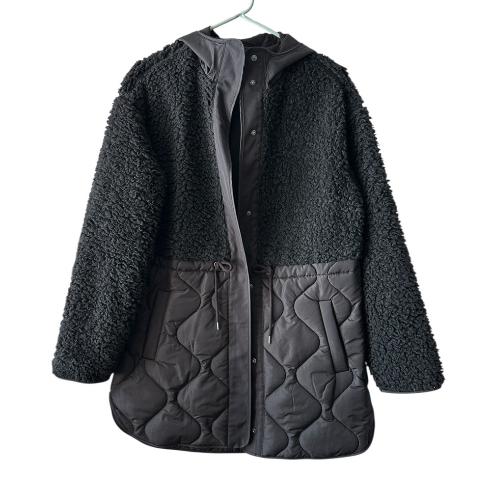 Old Navy Women’s Hooded Black Teddy Quilted Sherpa Jacket Small EUC
